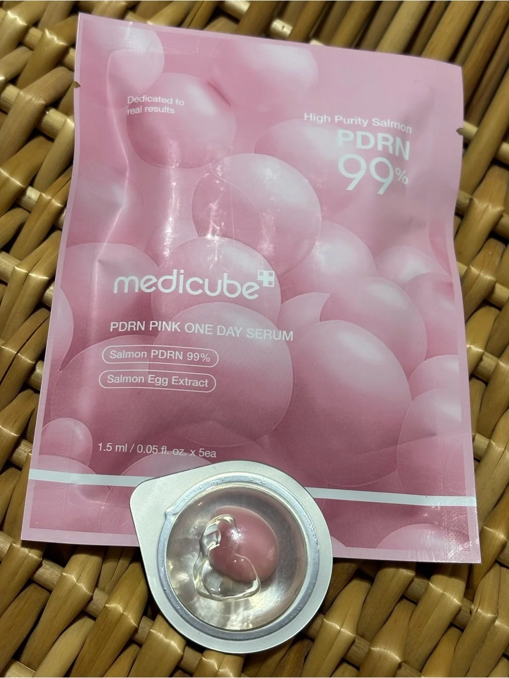 Medicube PDRN Pink One Day Serum & Medicube PDRN Pink Collagen Capsule Cream